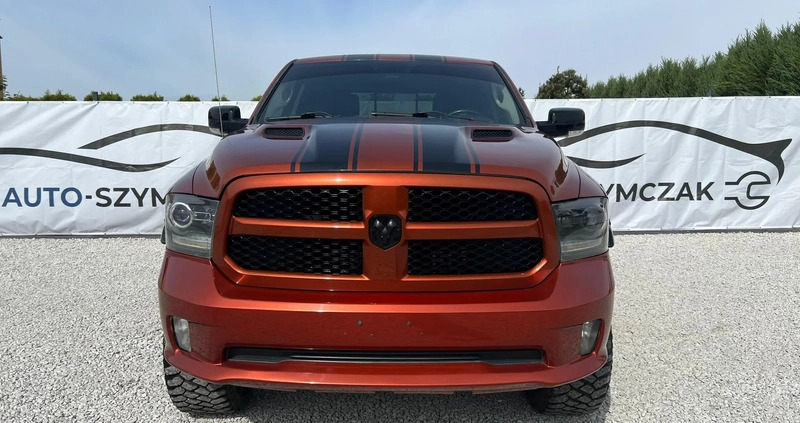 Dodge RAM cena 108900 przebieg: 298000, rok produkcji 2013 z Grójec małe 352